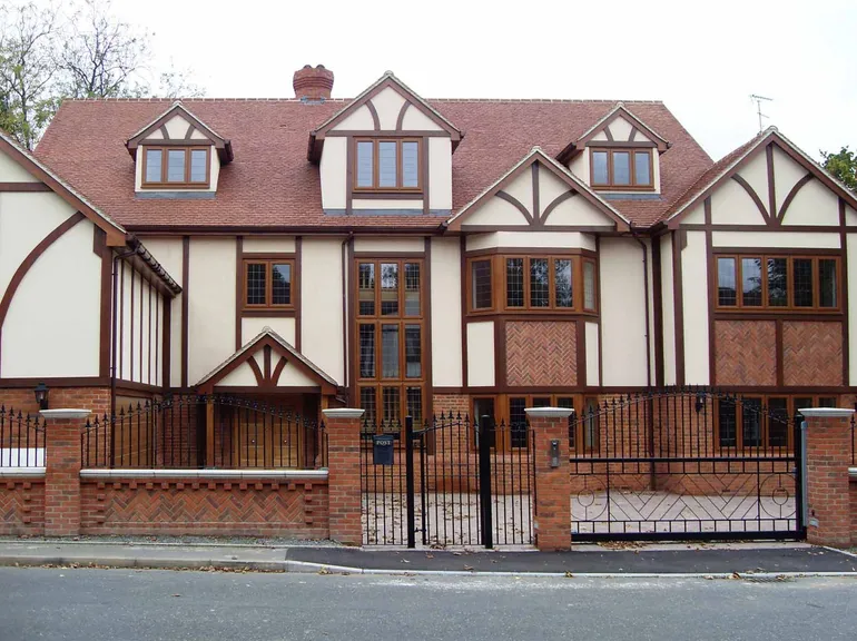 brown lead windows